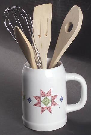 Quilt (Corelle) Utensil Set (Holder & Utensils)