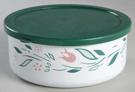 Rosemarie (Corelle) 7 3/8" Metal Bowl with Plastic Lid