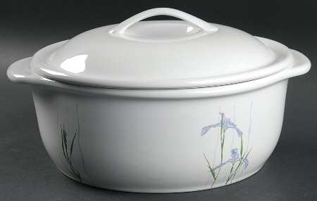 Shadow Iris (Corelle) 2.5 Qt Round Covered Casserole