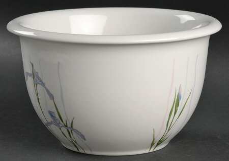 Shadow Iris (Corelle) 7" Mixing Bowl