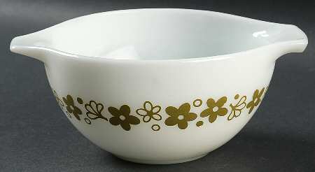Spring Blossom (Large Flowers) 7" Cinderella Mixing Bowl