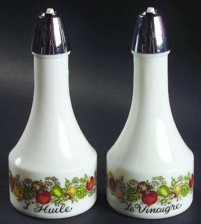 Spice of Life (Centura) Oil and Vinegar Shakers with Plastic Lids