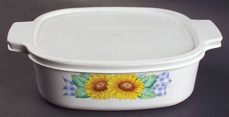 Sunsations (Corelle) 2 Quart Square Casserole with Lid