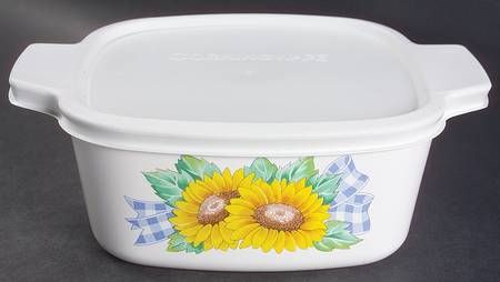 Sunsations (Corelle) 1.5 Quart Square Casserole with Lid