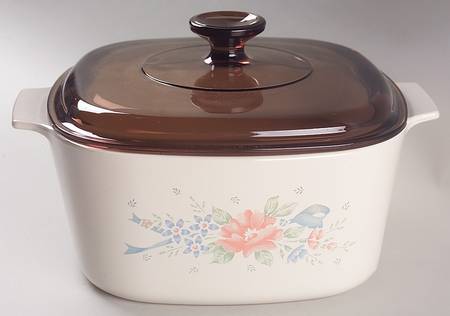 Symphony (Corelle) 3 Quart Square Casserole with Lid