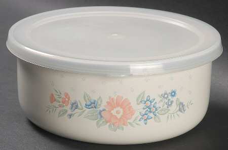 Symphony (Corelle) 6 5/8" Metal Bowl W/Plastic Lid