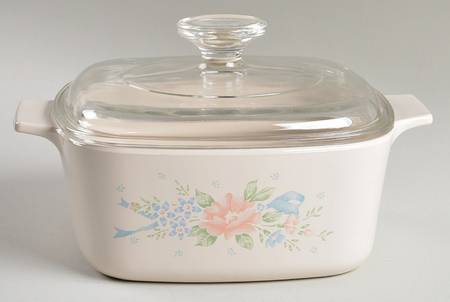 Symphony (Corelle) 1.5 Quart Square Casserole with Lid