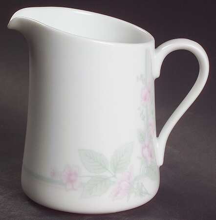 Veranda (Corelle) Creamer
