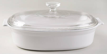 White Coupe 1.5 Quart Oval Covered Casserole