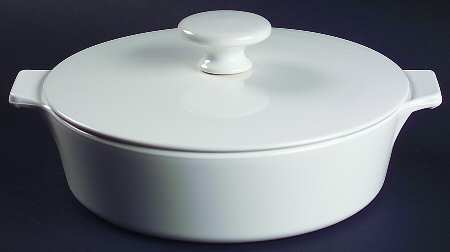 White Narrow Rim (Centura Line) 1 Quart Saucepan & Lid