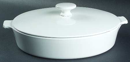 White Narrow Rim (Centura Line) 2.25 Quart Saucepan with Lid