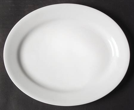Winter Frost White (Corelle) 9" Oval Serving Platter
