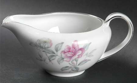 Rambler Creamer by Contour