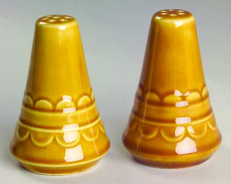 Castilian Salt & Pepper Set