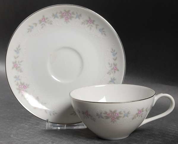 Floral Lace Flat Cup & Saucer Set