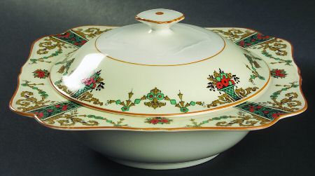 1491 Round Covered Vegetable