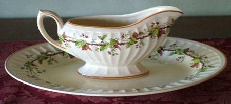 3566 Gravy Boat