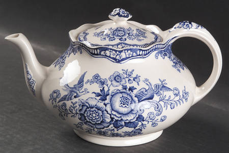 Bristol Blue Scalloped Teapot & Lid
