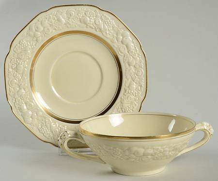 2057 Flat Cream Soup Bowl & Saucer Set
