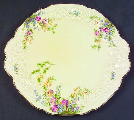 Rosalie Handled Cake Plate
