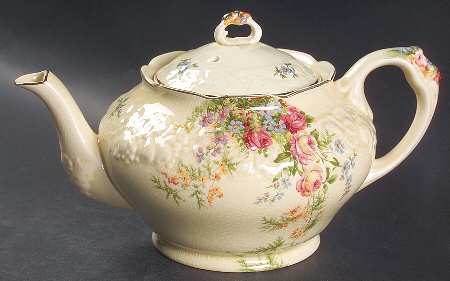 Rosalie Teapot & Lid
