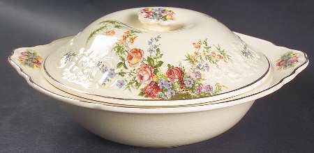 Rosalie Round Covered Vegetable