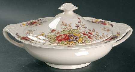 Rydal Round Covered Vegetable