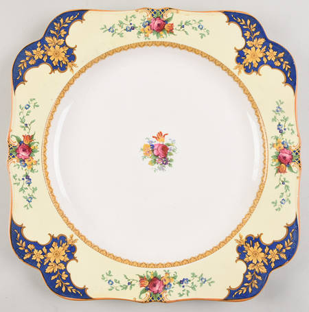 Westminster (Round, Scalloped) 12" Chop Plate (Round Platter)