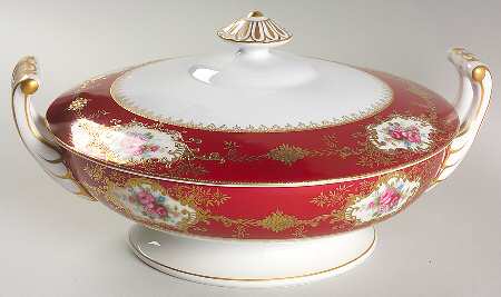 Coronation Round Covered Vegetable