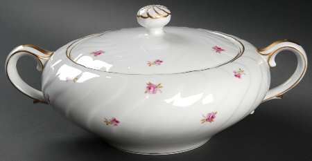 Park Avenue (Scalloped) Round Covered Vegetable