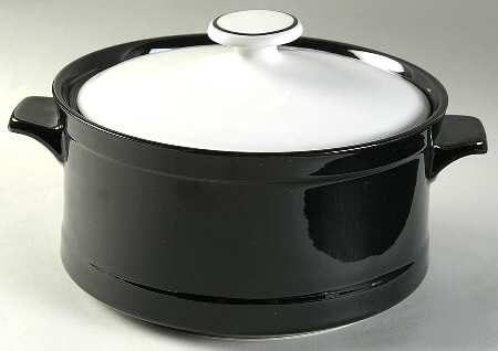 Illusion 2 Qt Round Covered Casserole