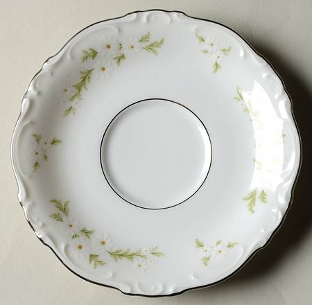 Bridal Wreath Saucer
