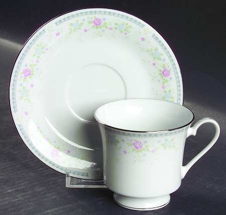 Nosegay Footed Cup & Saucer Set