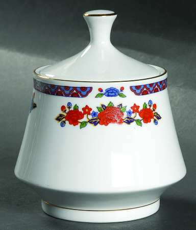Old Imari Sugar Bowl & Lid