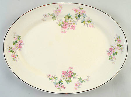 CRO5 15" Oval Serving Platter