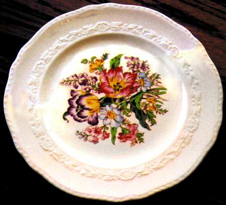 CRP23 by Crown Potteries