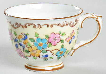 15663 Footed Cup