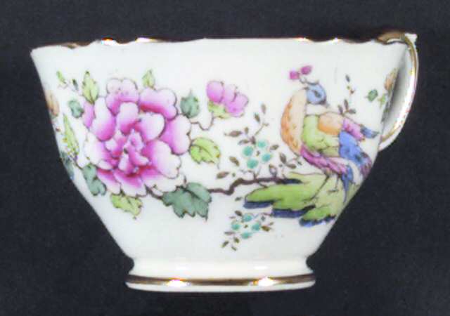 A15322 Footed Cup