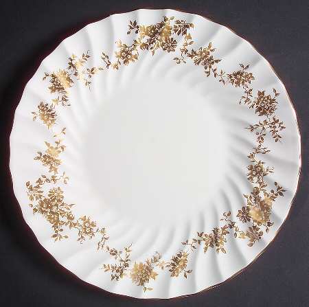 Aristocrat Cake Plate