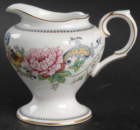 Chelsea Manor Creamer
