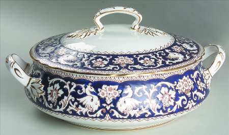 Ellesmere Cobalt Blue Round Covered Vegetable