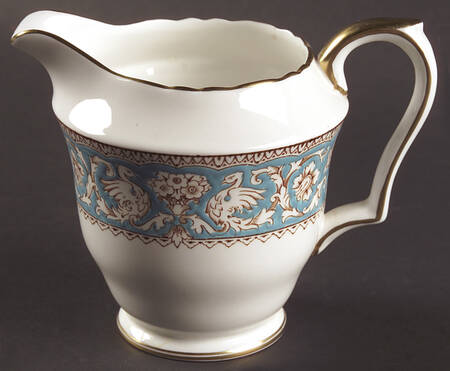 Ellesmere (Turquoise, Gold Trim) Creamer