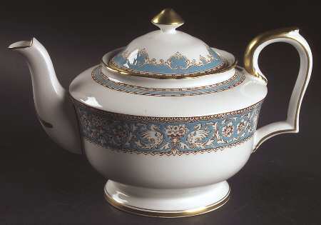 Ellesmere (Turquoise, Gold Trim) Teapot & Lid
