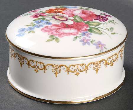 England's Bouquet Round Box & Lid