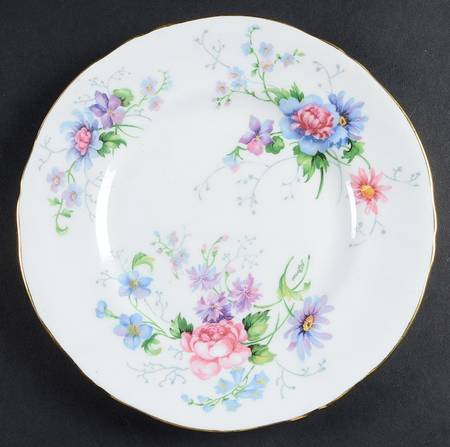 England's Glory (Scalloped) Salad Plate