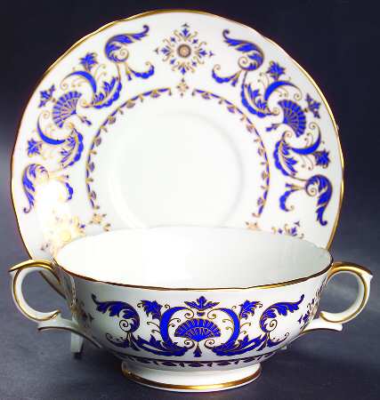 Grosvenor Square Footed Cream Soup Bowl & Saucer Set