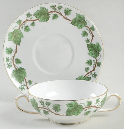 Green Vine Footed Cream Soup Bowl & Saucer Set