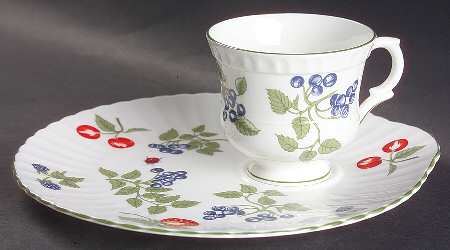 Hampton Snack Plate & Cup Set