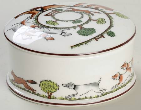 Hunting Scene 3" Round Box & Lid