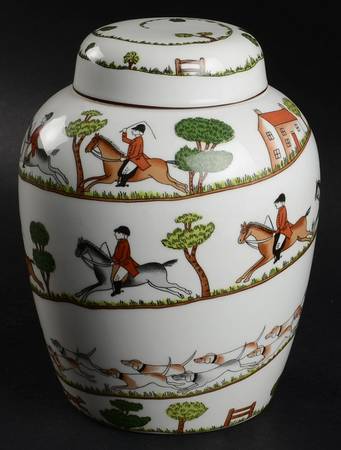 Hunting Scene 7" Ginger Jar & Lid